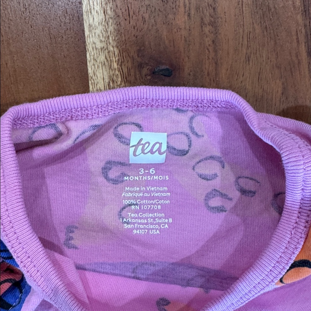 Tea Collections rompers size 3-6 months - Picture 6 of 6